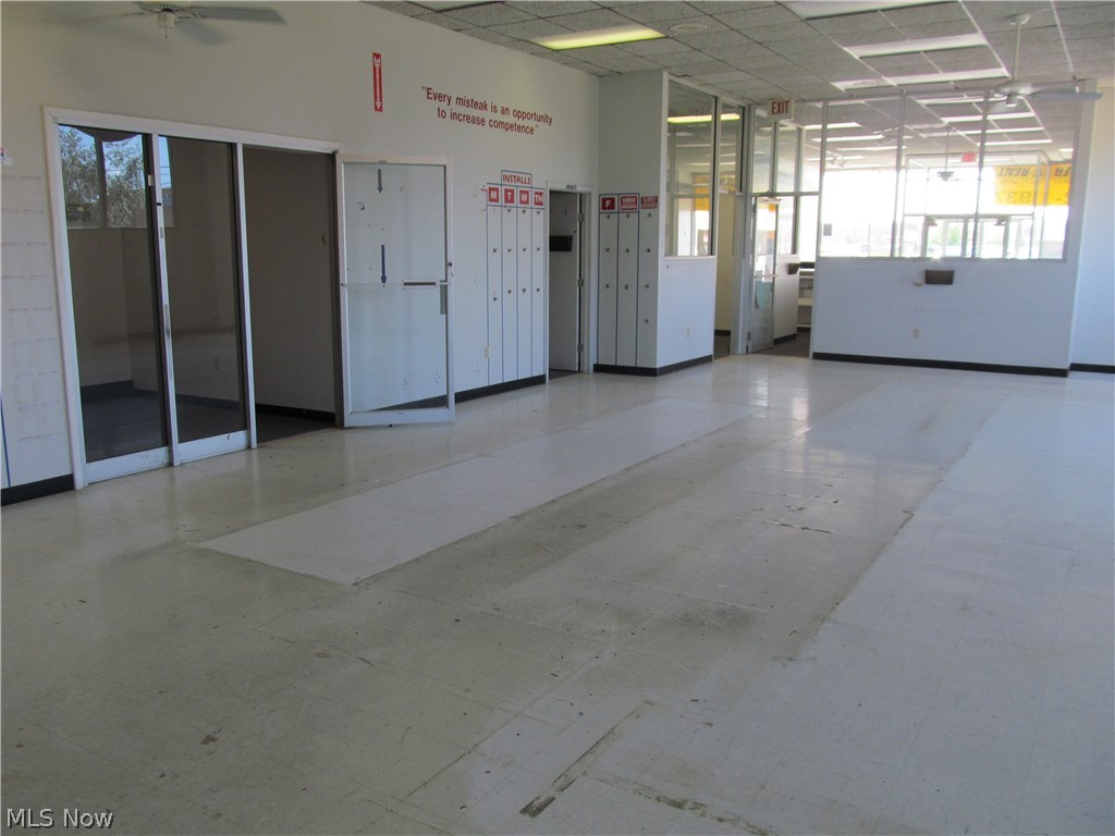 Turnpike - Commercial Lease