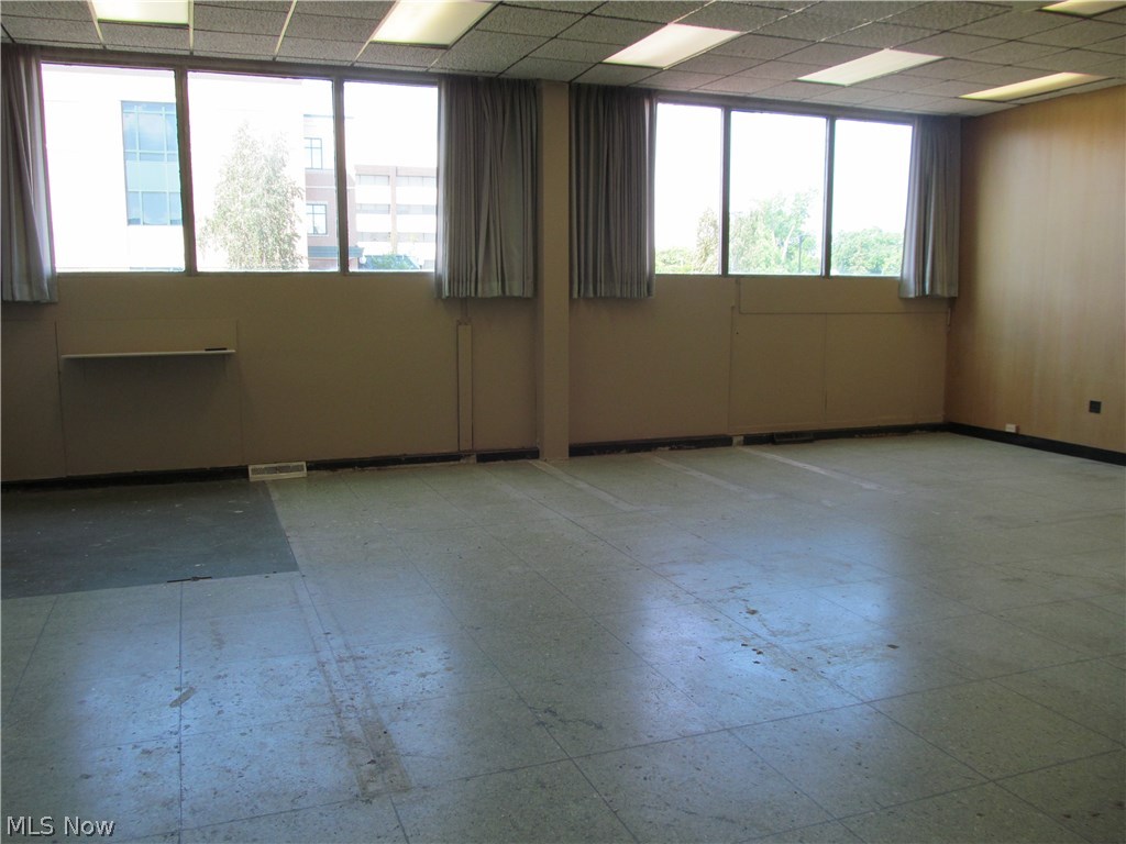 Turnpike - Commercial Lease