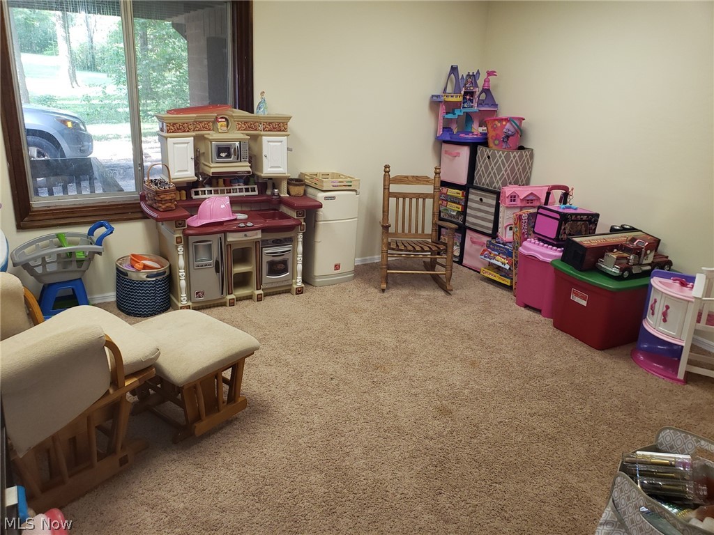 Stow - Residential Income