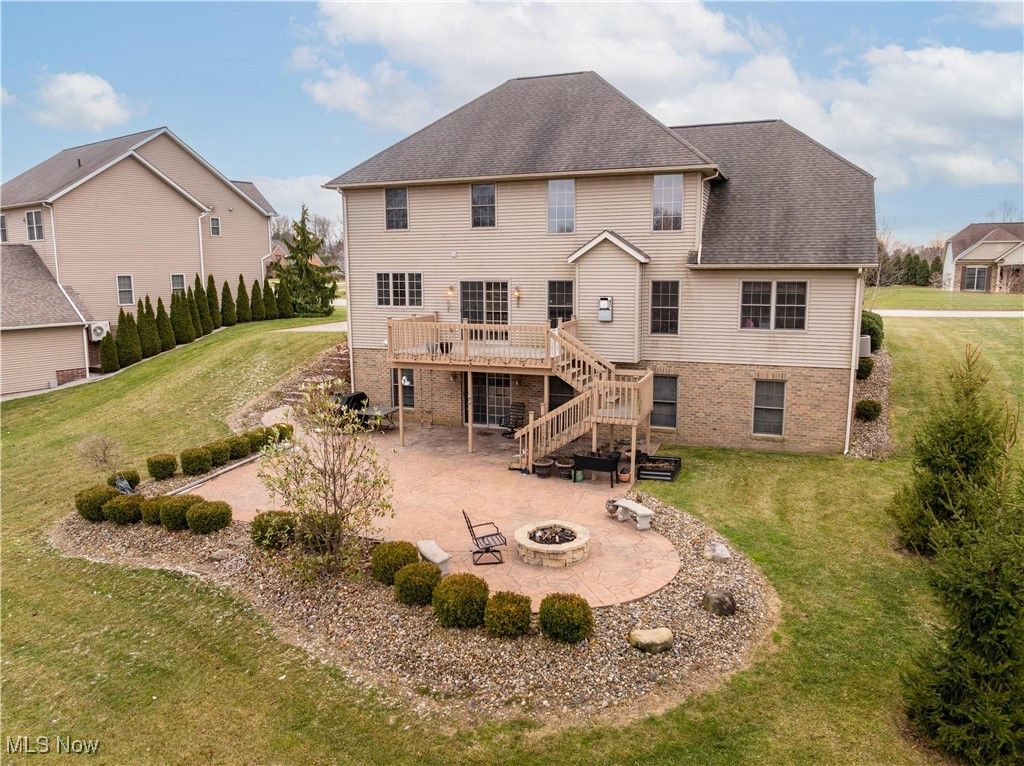 Photo of 8487 Sandbridge Street NW, Massillon, OH 44646 (MLS # 5181056)