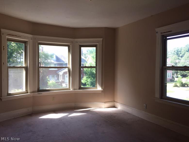 Superior Park - Residential Income