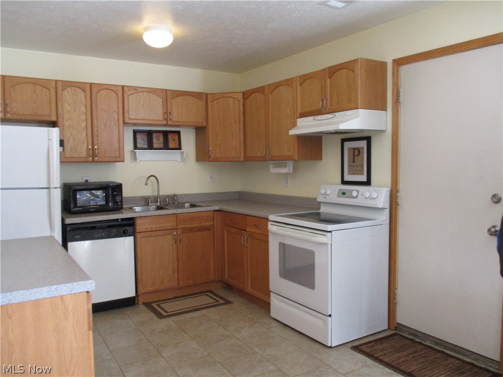 Oxford Heights Condo - Residential