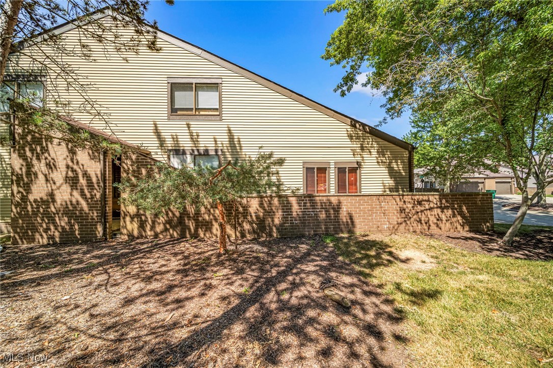 Richmond Place Condos - Residential