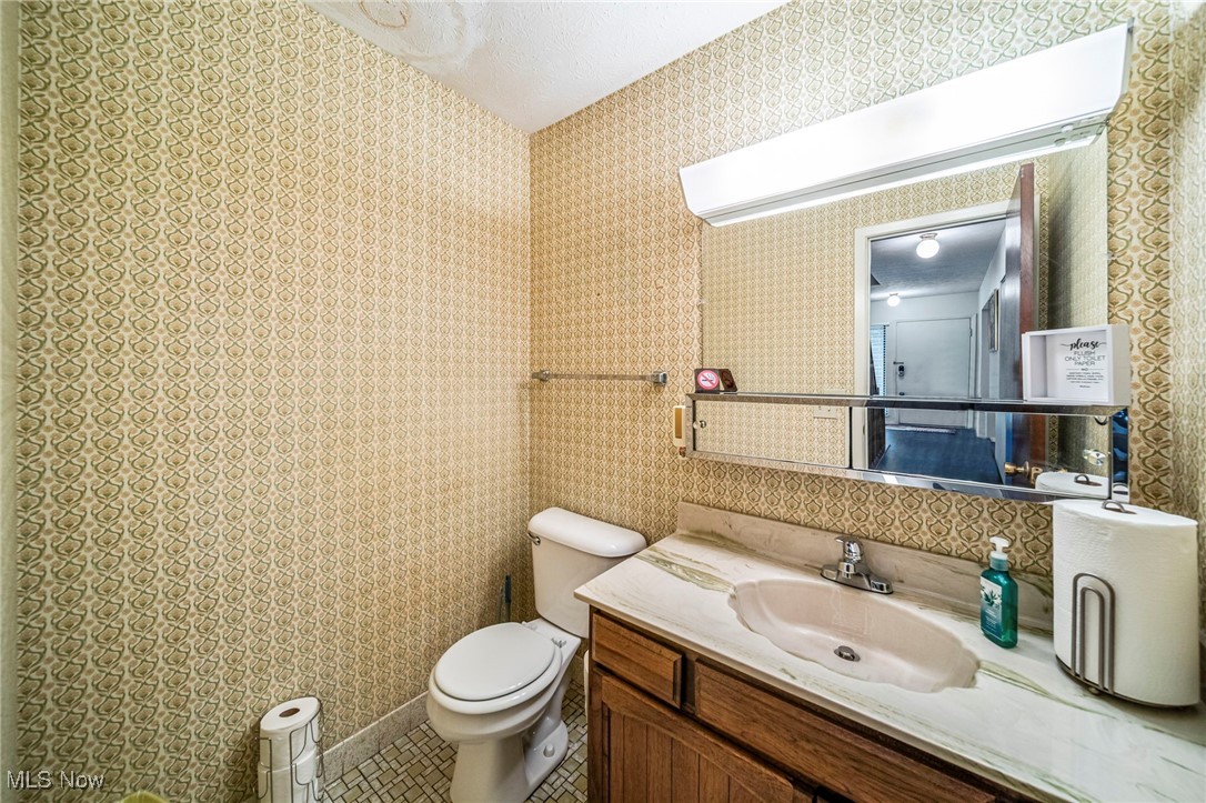 Richmond Place Condos - Residential