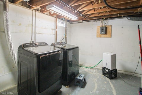 Tiny photo for 4641 Crabwood Drive, Youngstown, OH 44515 (MLS # 5257016)