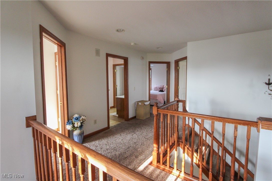 Knights Xing 01 - Residential