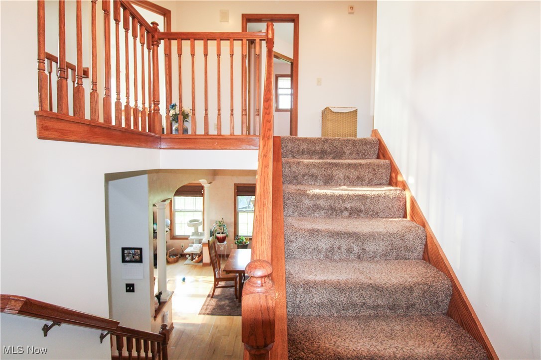 Knights Xing 01 - Residential