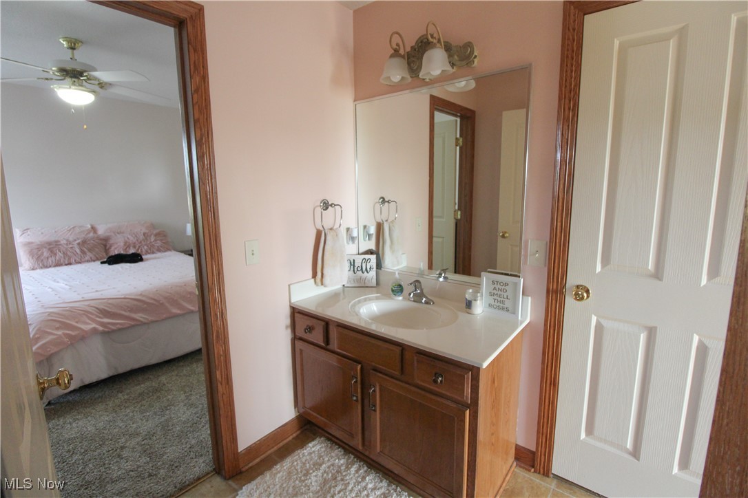 Knights Xing 01 - Residential