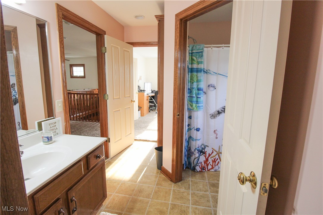 Knights Xing 01 - Residential