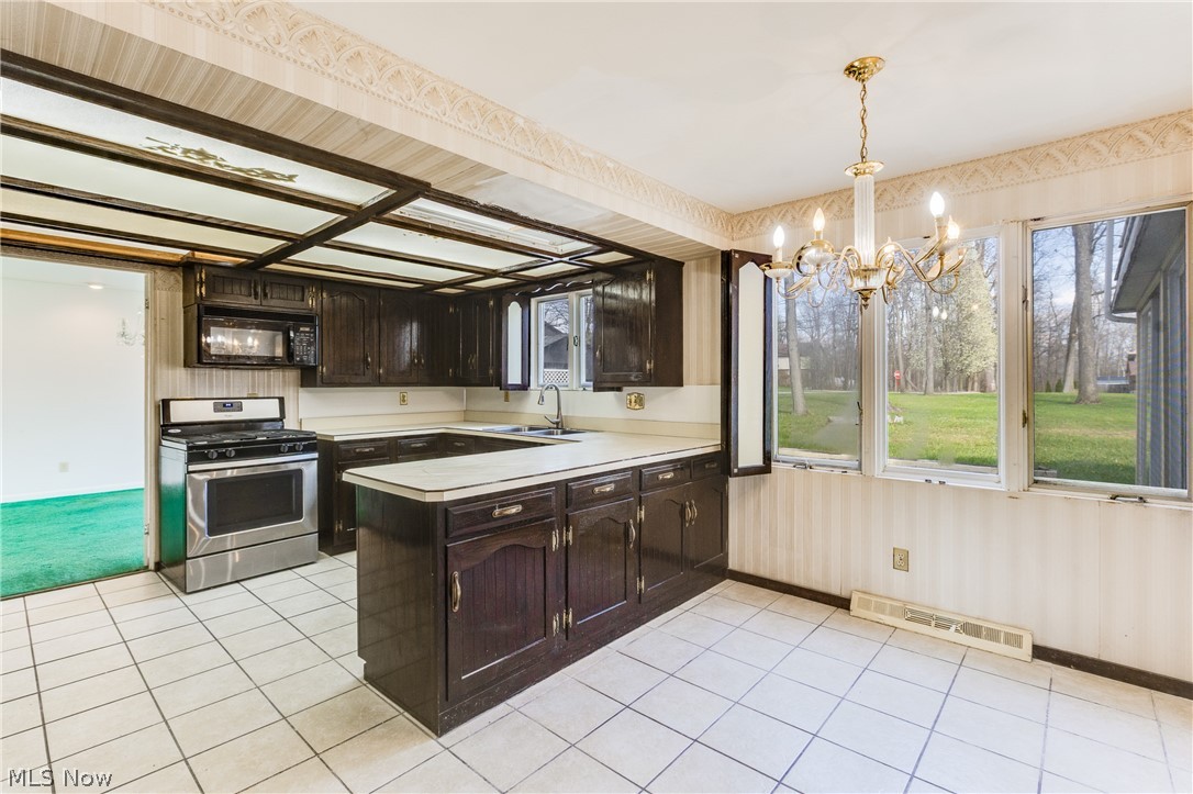 Sampson Heights - Residential