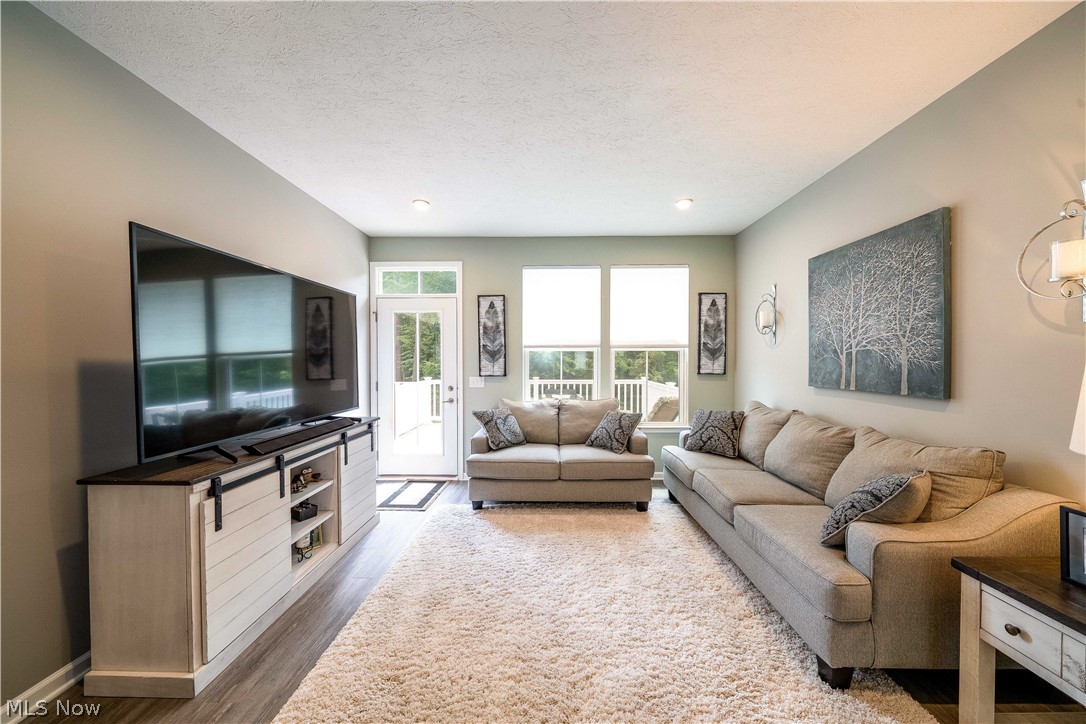 Enclave/Old Mill Pond Ph 2 - Residential