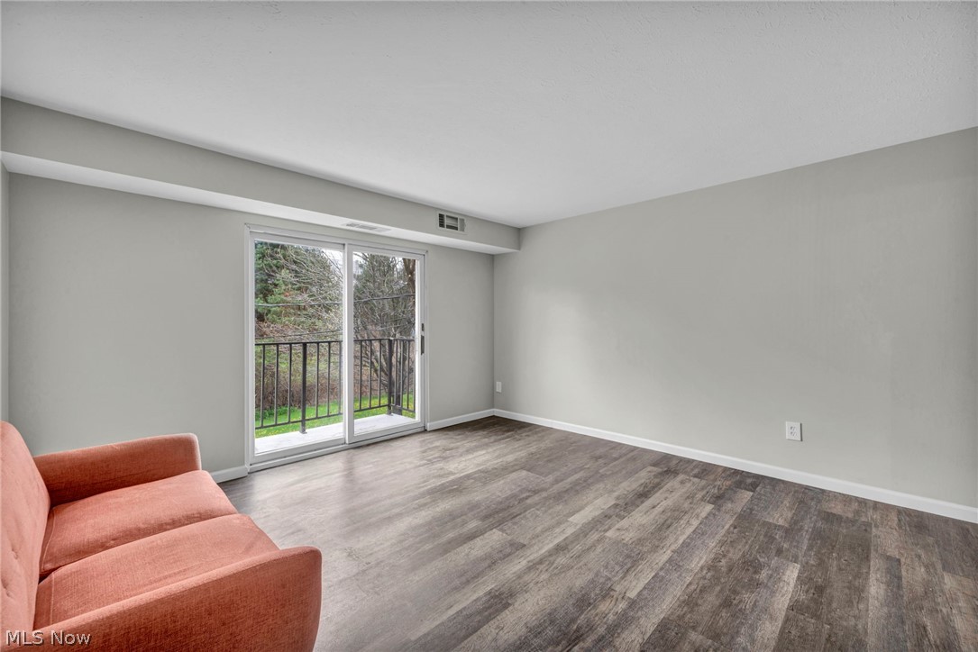 Royal Park - Residential