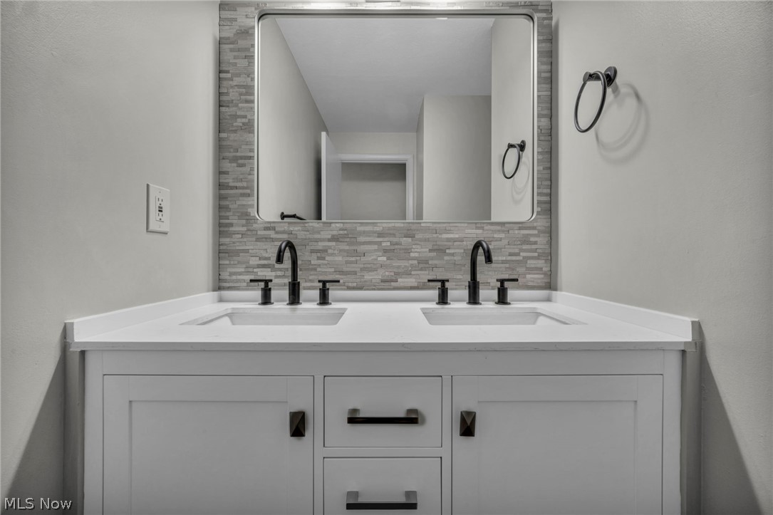 Royal Park - Residential