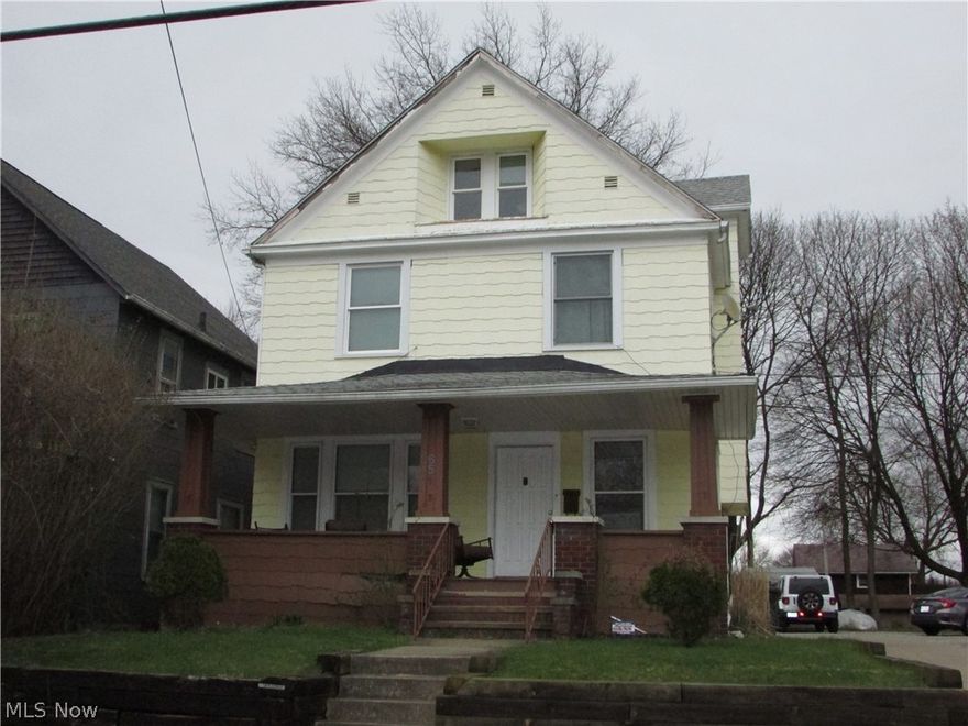 INVESTOR SPECIAL!  This Akron U investment home has gross income of $27000 per year.  The roof was put on new in 2018.  The furnace was also new in 2018.  Many of the windows are vinyl.  There is ample parking for the students with 10+ spaces, and still a yard to use.  This is a pretty simple investment property.