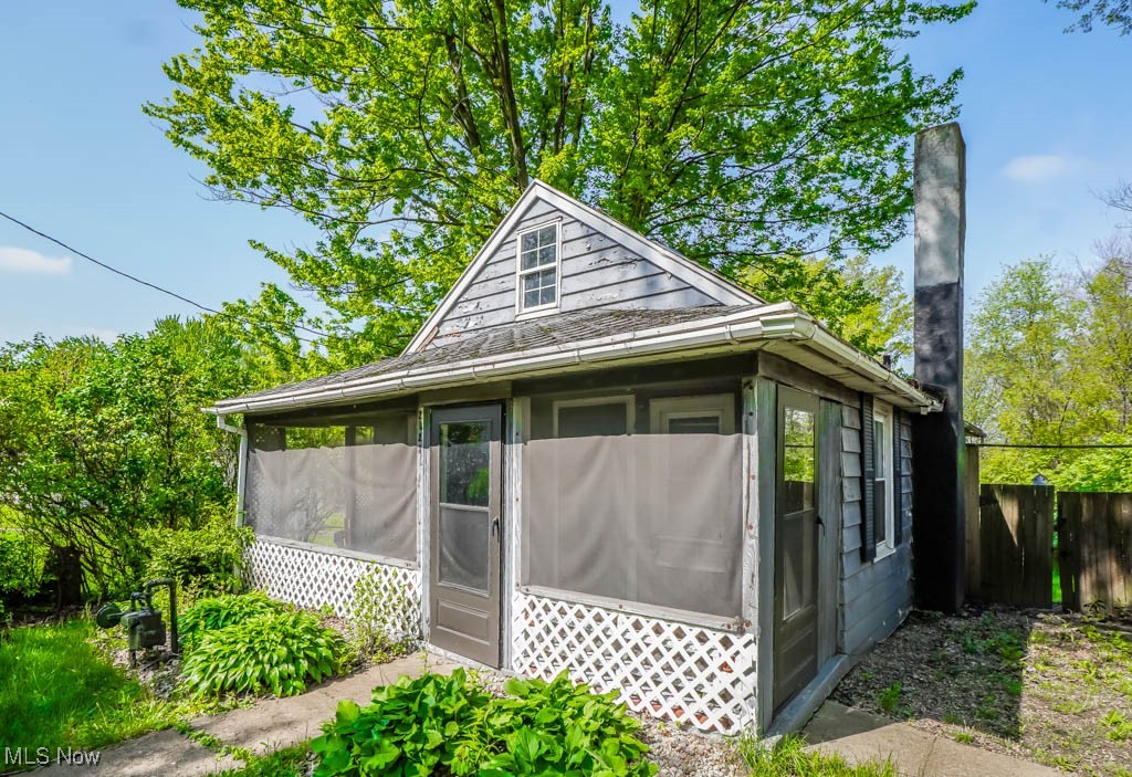 2123 Sandwith Avenue, Canton, Ohio image 2