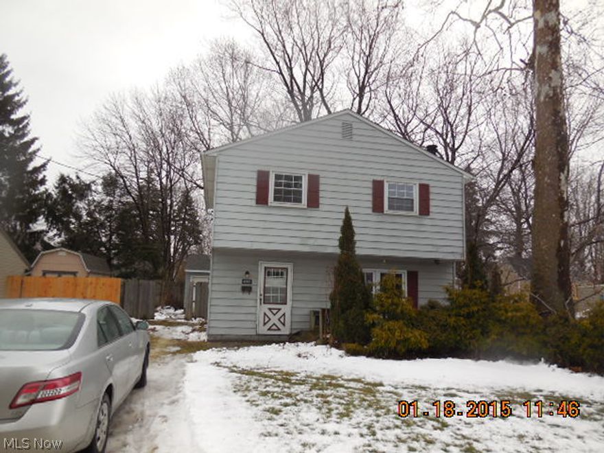 Three bedroom colonial 1.5 baths. Nice size home for the area. Needs cosmetic updating.  Being sold as is. Pre-qualification letter and/or proof of funds required with all offers. Employees and family members residing with employees of JPMorgan Chase Bank, N.A, its affiliates or subsidiaries are strictly prohibited from directly or indirectly purchasing any property owned by JPMorgan Chase Bank, N.A.