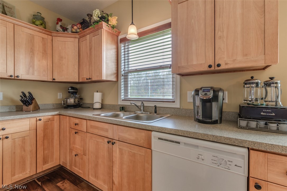 Brooks Condo Ph 14 - Residential