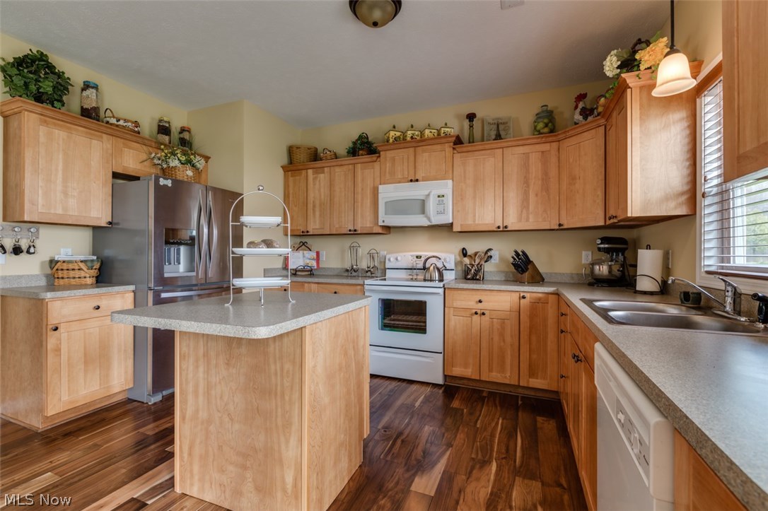 Brooks Condo Ph 14 - Residential