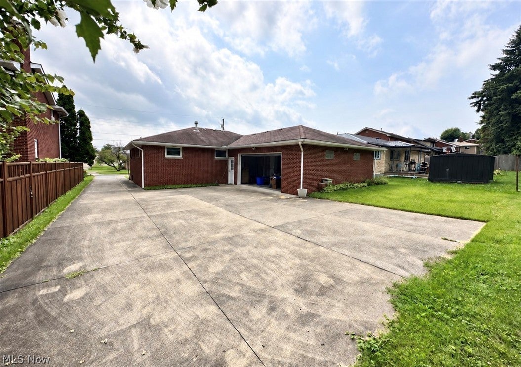 229 Donnell Street
