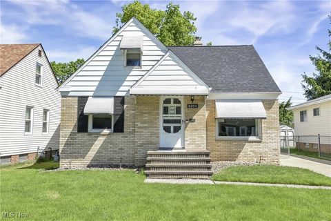 8204 Southington Drive Parma OH 44129