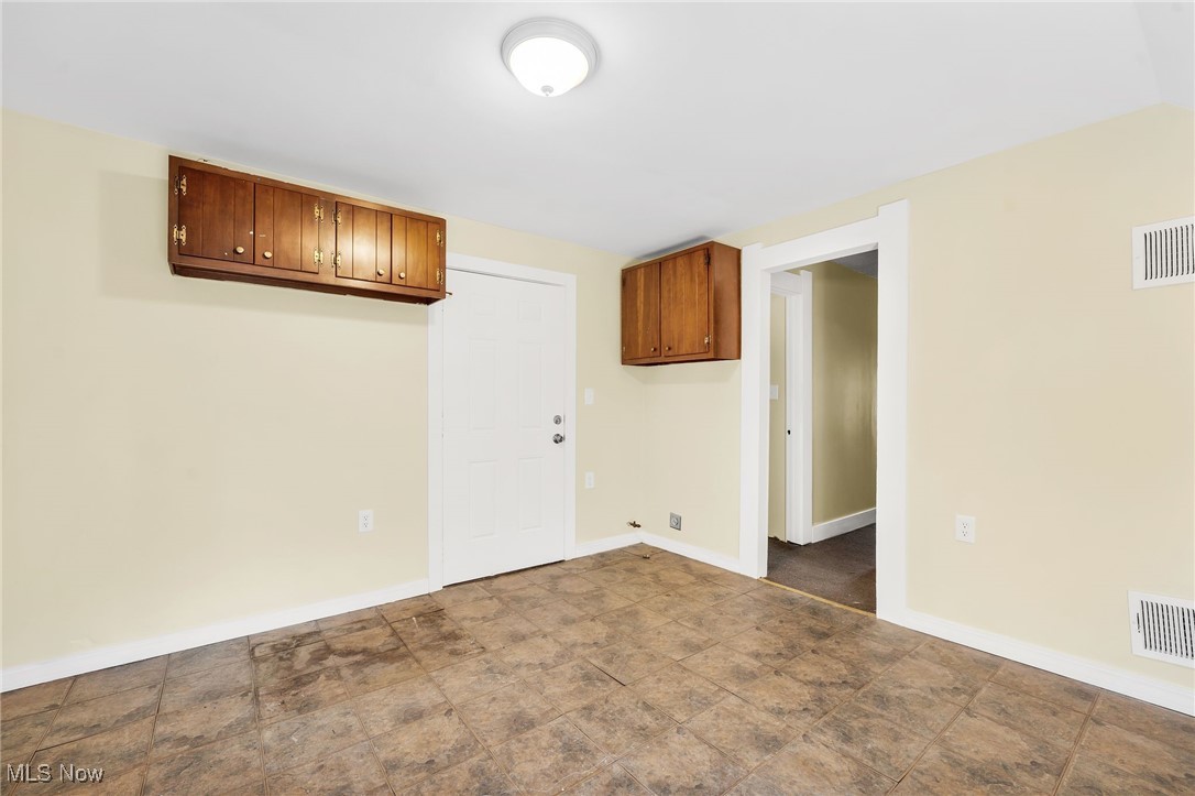 Henry J Johnson Trustees Resu - Residential Income