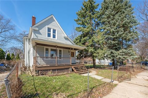 2142 W 95th Street Cleveland OH 44102