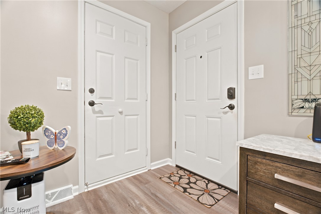 20468 Williamsburg Court 208C