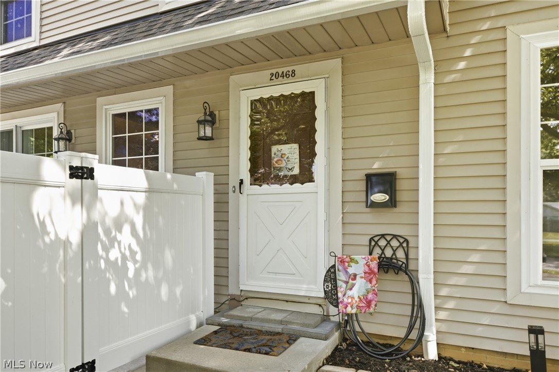 20468 Williamsburg Court 208C