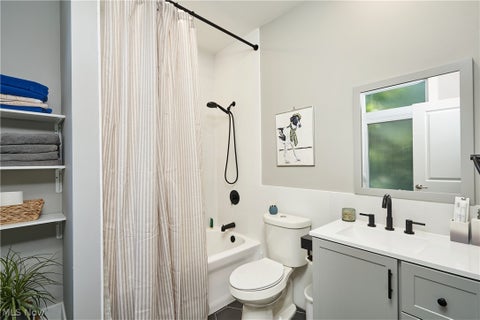 Tiny photo for 921 Jefferson Avenue, Cleveland, OH 44113 (MLS # 5239783)
