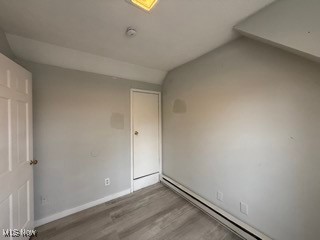 Voris - Residential Lease