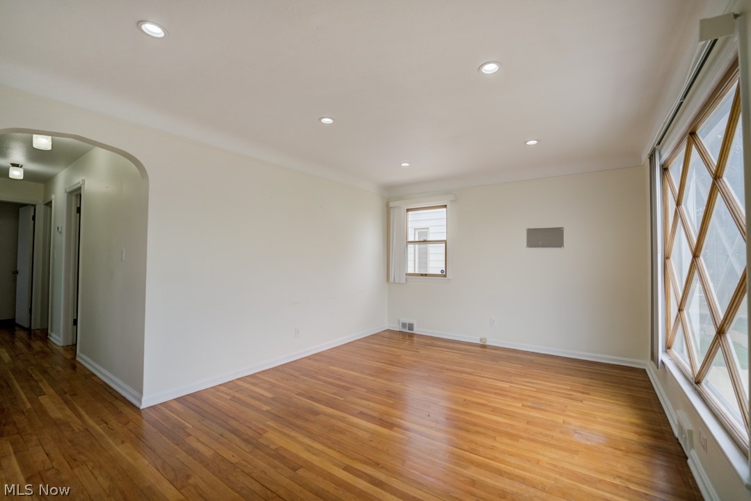 Forest Lawn - Residential