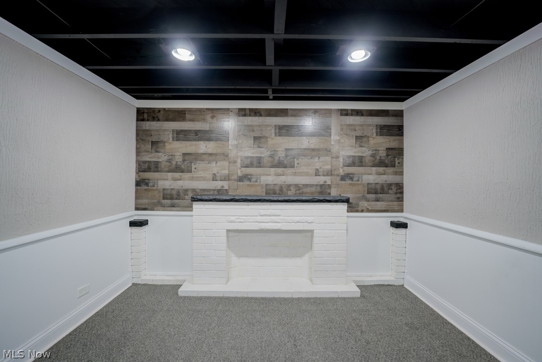 Forest Lawn - Residential