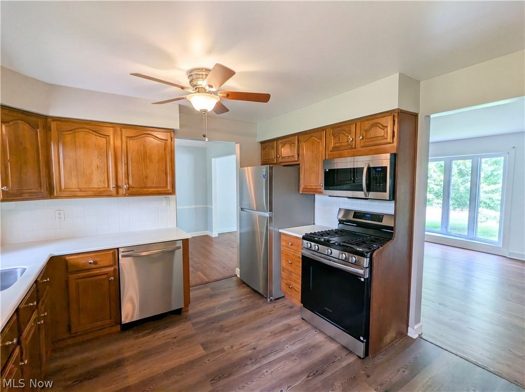 Photo of 30223 Chatham Point Drive, Bay Village, OH 44140 (MLS # 5214829)