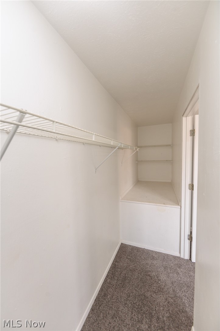 Banbury Village Condo - Residential