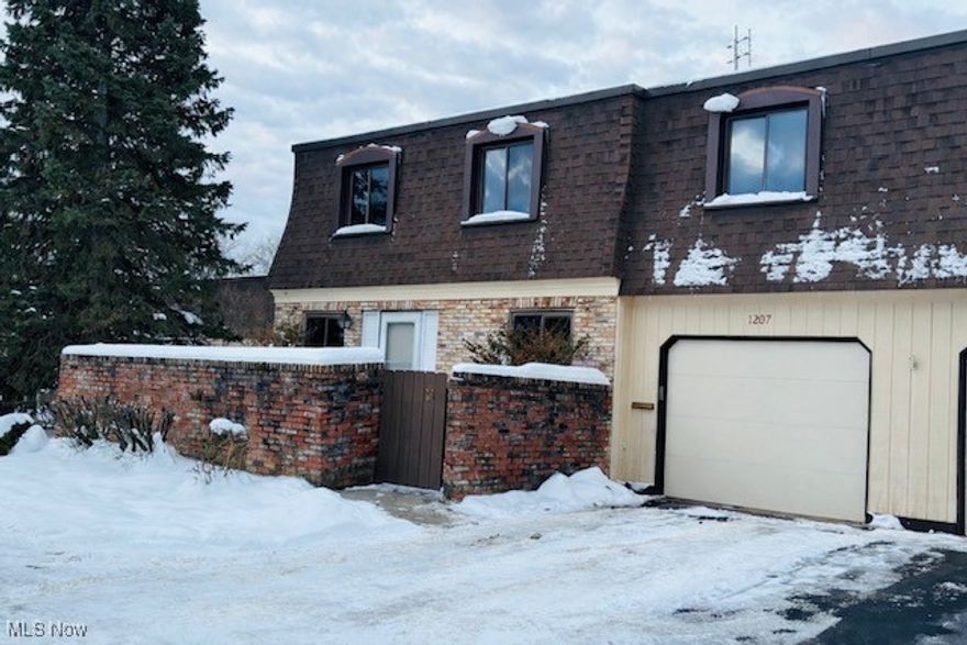 This beautifully updated condo offers modern finishes and a convenient layout in a highly desirable community. The kitchen features new soft-close cabinets, granite countertops, updated appliances, and luxury vinyl tile flooring. It opens seamlessly into the dining area and a spacious living room, also upgraded with newer LVT flooring.
The full bath includes a newer vanity and updated flooring. All bedrooms and the hallway have been refreshed with new carpet and neutral paint. You’ll appreciate the generous closet space throughout, including a large walk-in closet in the primary bedroom.
Recent Updates Include: New doors and hardware • Hot water tank (1 year)• Furnace & A/C (2 years)• Garage door and opener (3–4 years)• Updated fixtures (2 years) Additional features include an enclosed patio and a 1-car attached garage—perfect for year-round convenience.