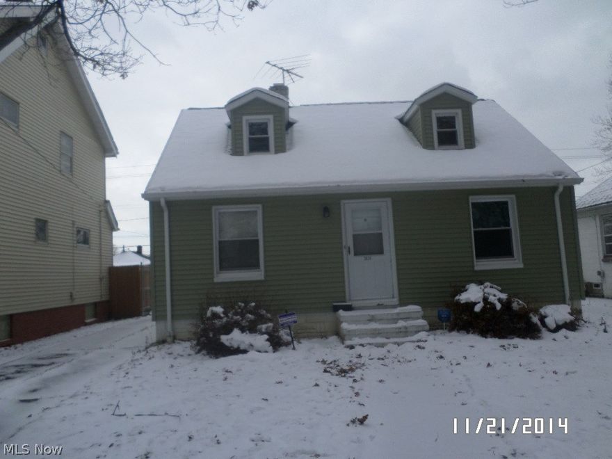 Cute cape cod close to everything!  3 bedrooms, clean and neutral decor.  This is a Fannie Mae HomePath Property.