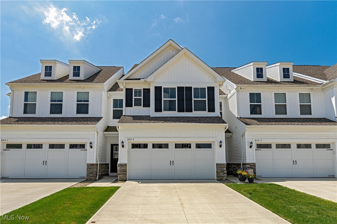 855-2 Dipper Lane