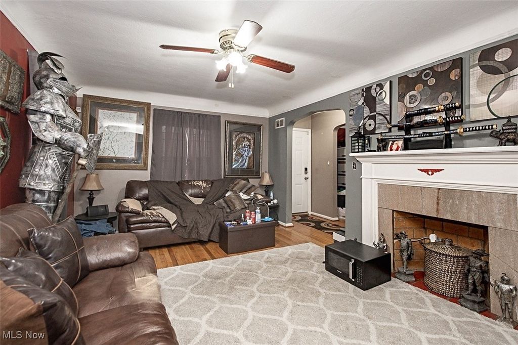 Photo of 4570 W 147th Street, Cleveland, OH 44135 (MLS # 5175173)