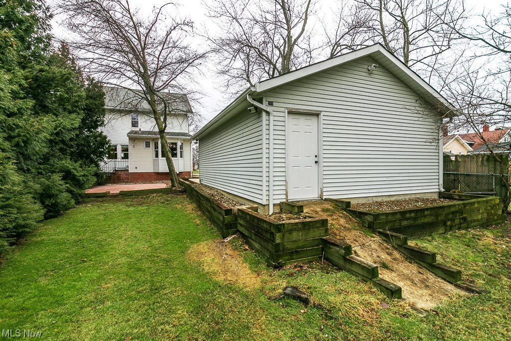 Walter H Tellings Sub - Residential