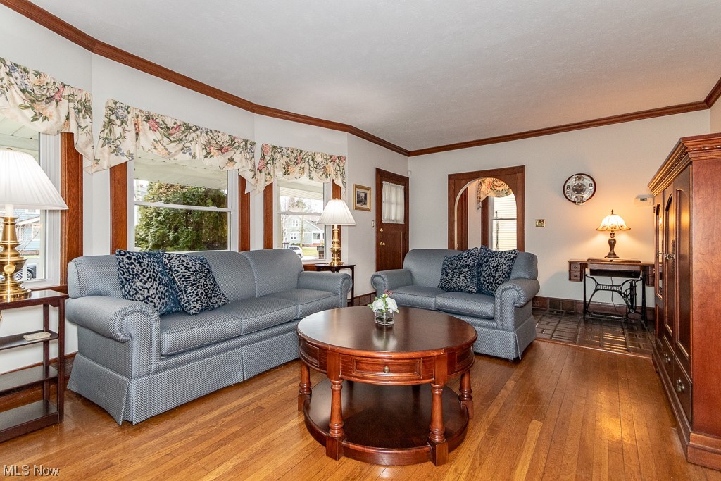 Walter H Tellings Sub - Residential