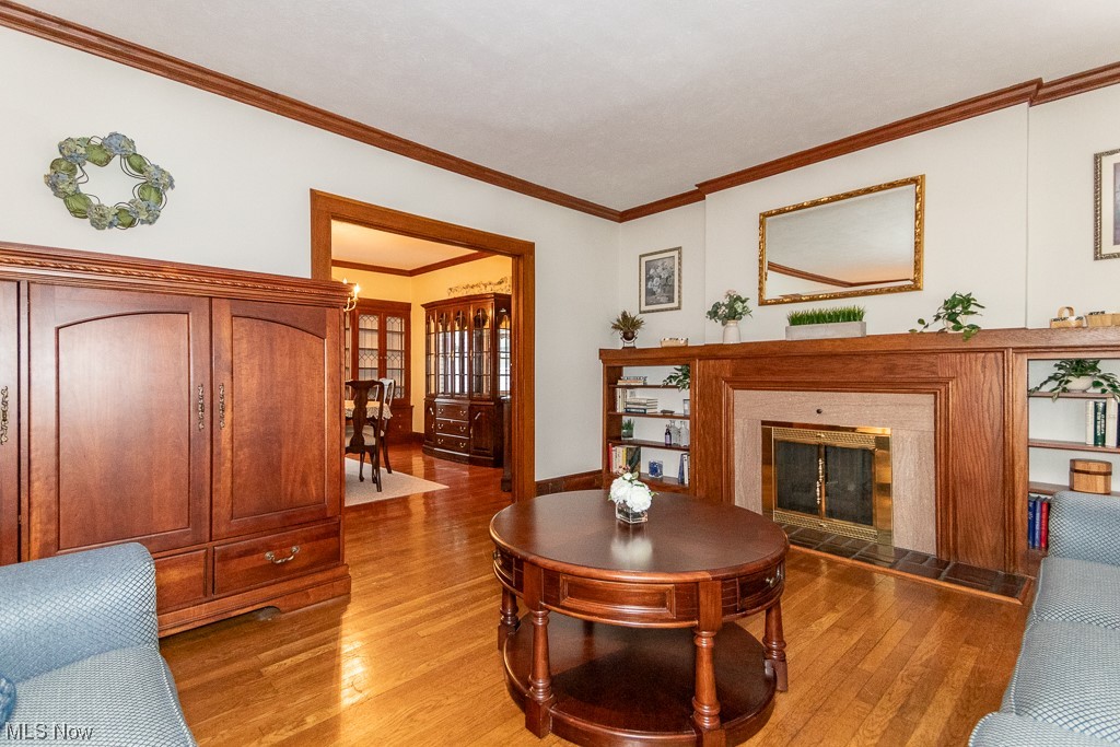 Walter H Tellings Sub - Residential