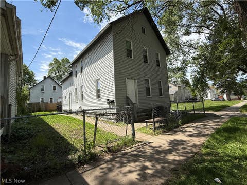 Multifamily For Sale - 4217 Hyde Avenue<br/> Cleveland, OH 44109