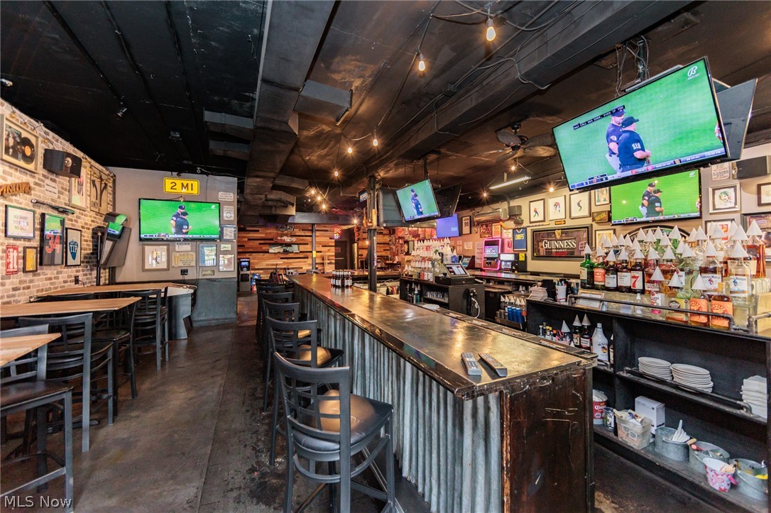 Greenbriar Shopping Center - Commercial Sale