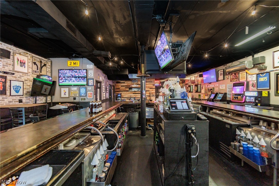 Greenbriar Shopping Center - Commercial Sale