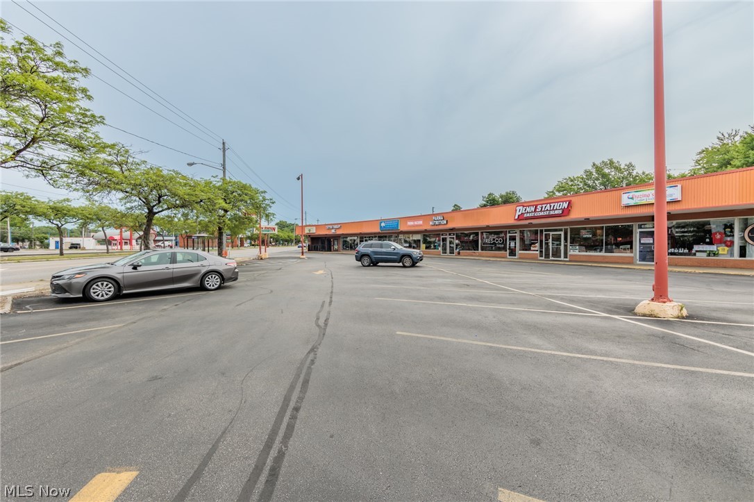 Greenbriar Shopping Center - Commercial Sale