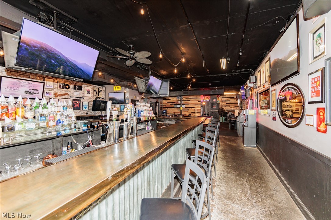 Greenbriar Shopping Center - Commercial Sale