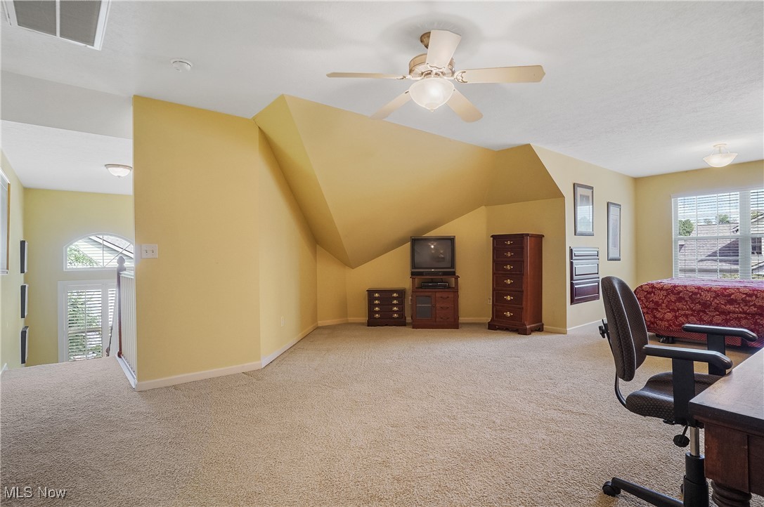 Creekside/Pleasant Lks Condo P - Residential