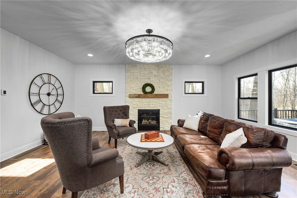 Photo of 362 Oakmoor Avenue, Bay Village, OH 44140 (MLS # 5178390)