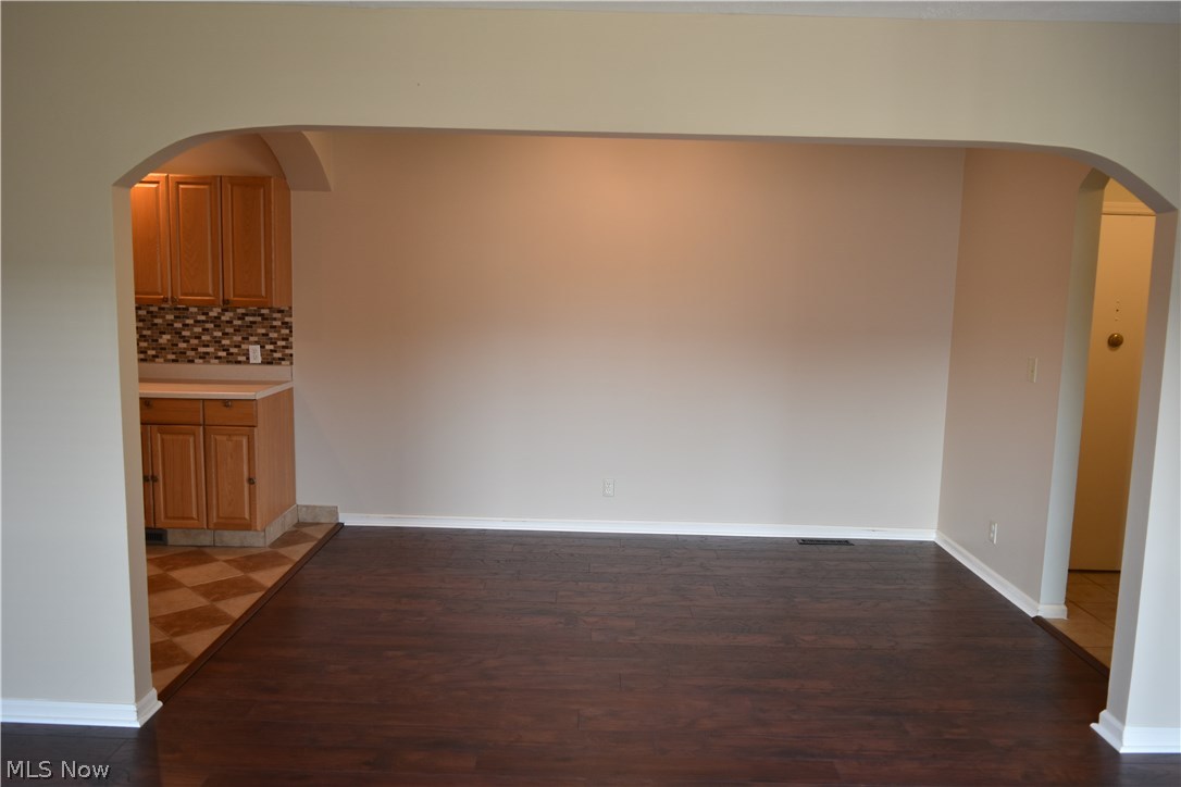 Georgetown/Lyndhurstcondo - Residential Lease