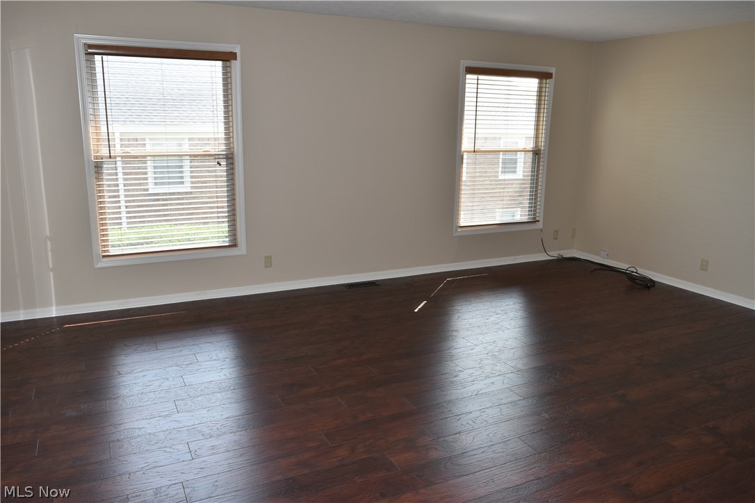 Georgetown/Lyndhurstcondo - Residential Lease
